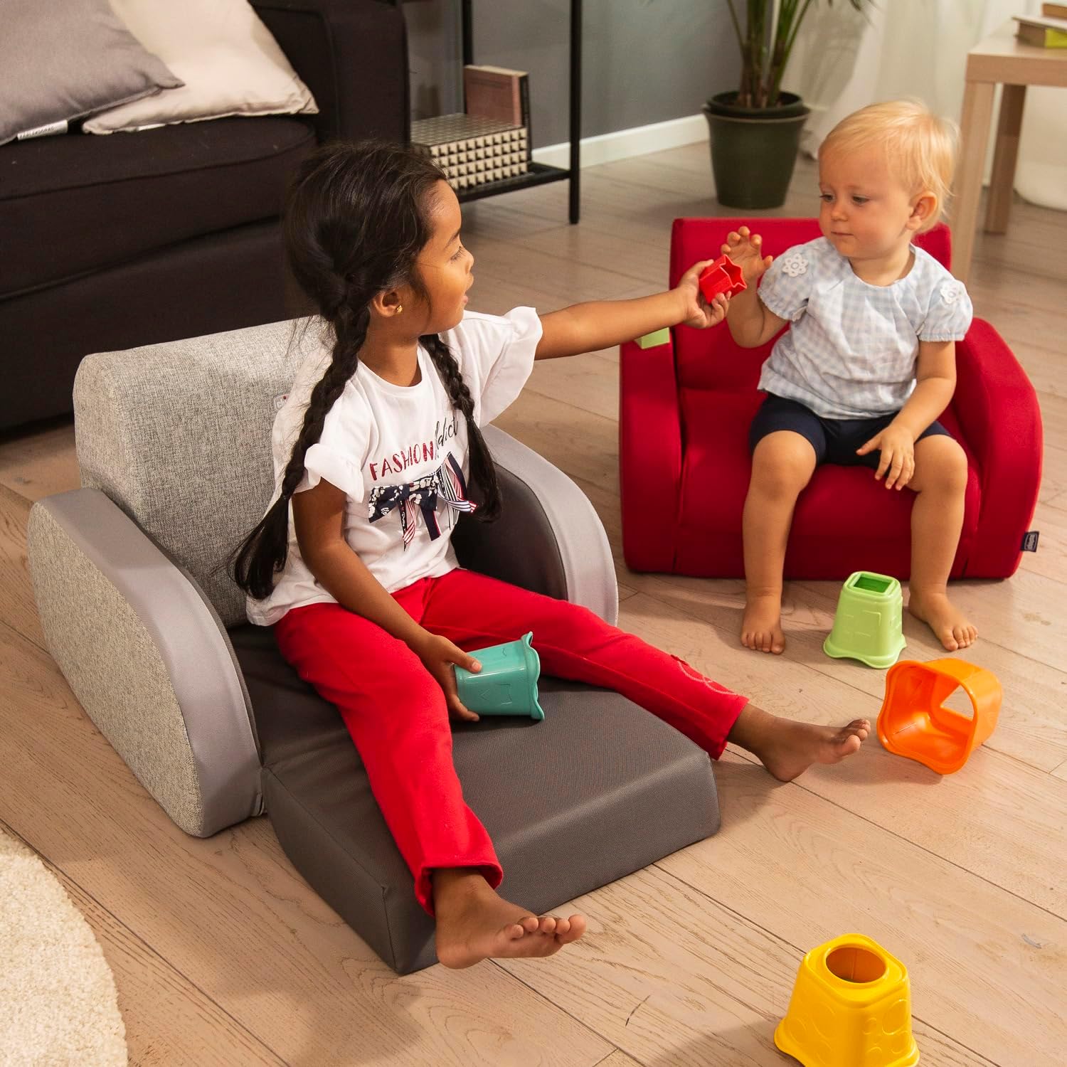 Chicco Silla Infantil Twist Convertible en Tumbona y Sofa